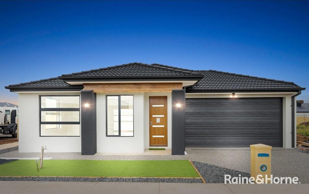 24 Sparrowhawk Cres, Deanside, VIC 3336
