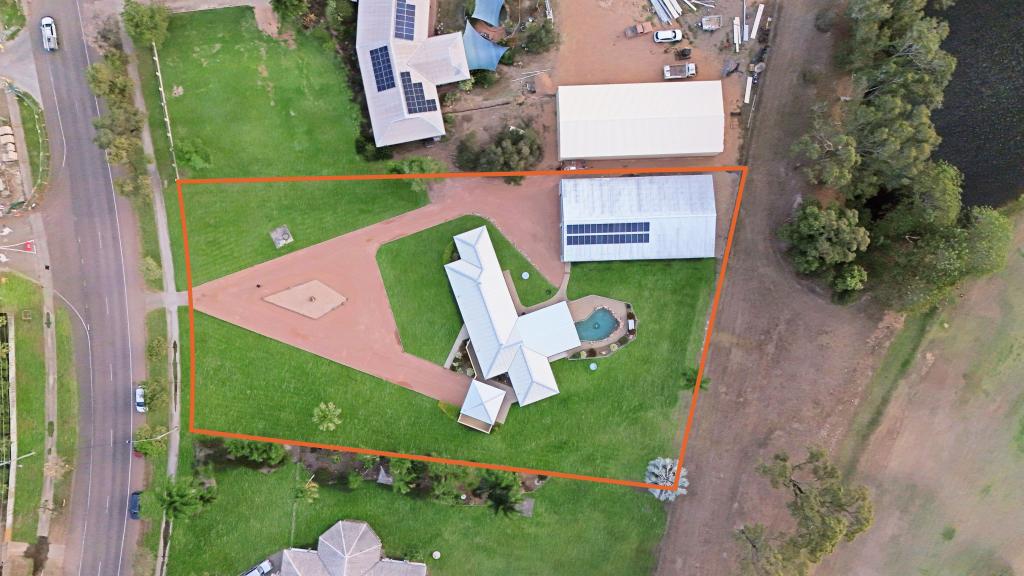 19 Golf Links Dr, Kirwan, QLD 4817