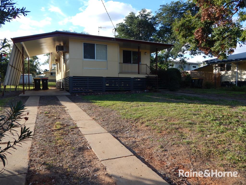6 Bennett Ct, Moranbah, QLD 4744
