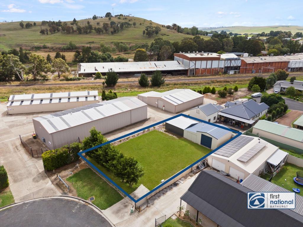 30 Tucker St, Blayney, NSW 2799