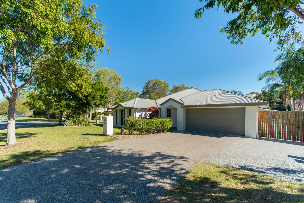 4 ICEFIRE LANE, COOMERA, QLD 4209