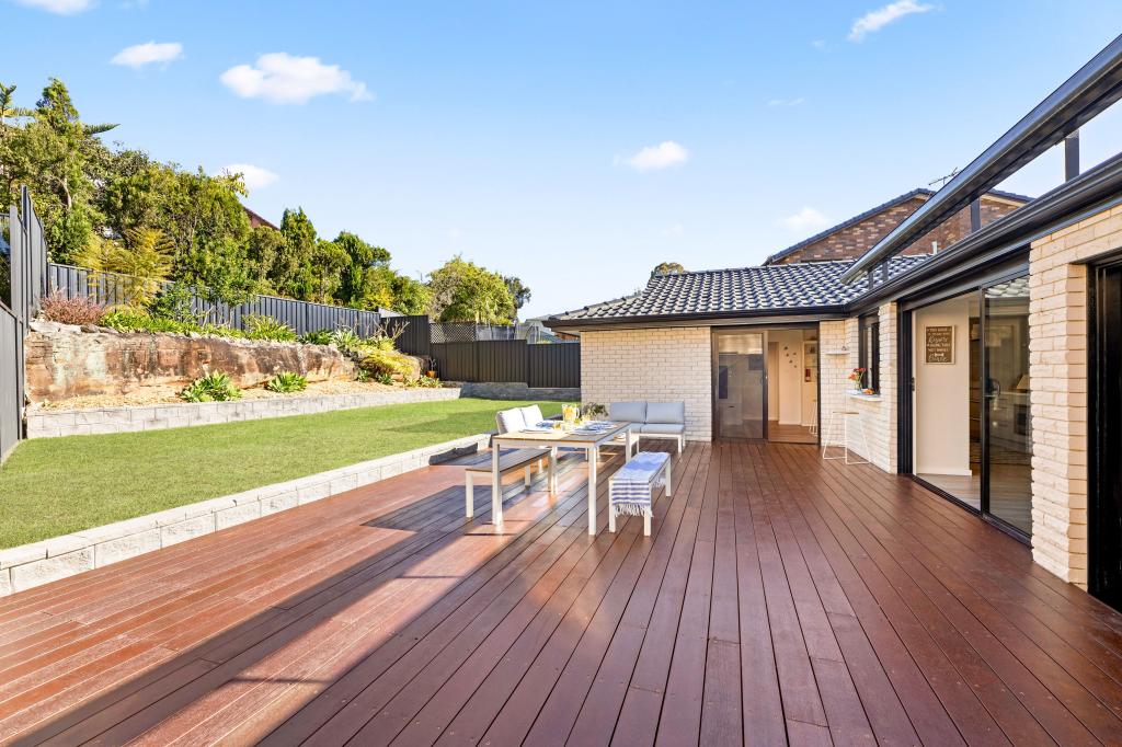 137 Hall Dr, Menai, NSW 2234