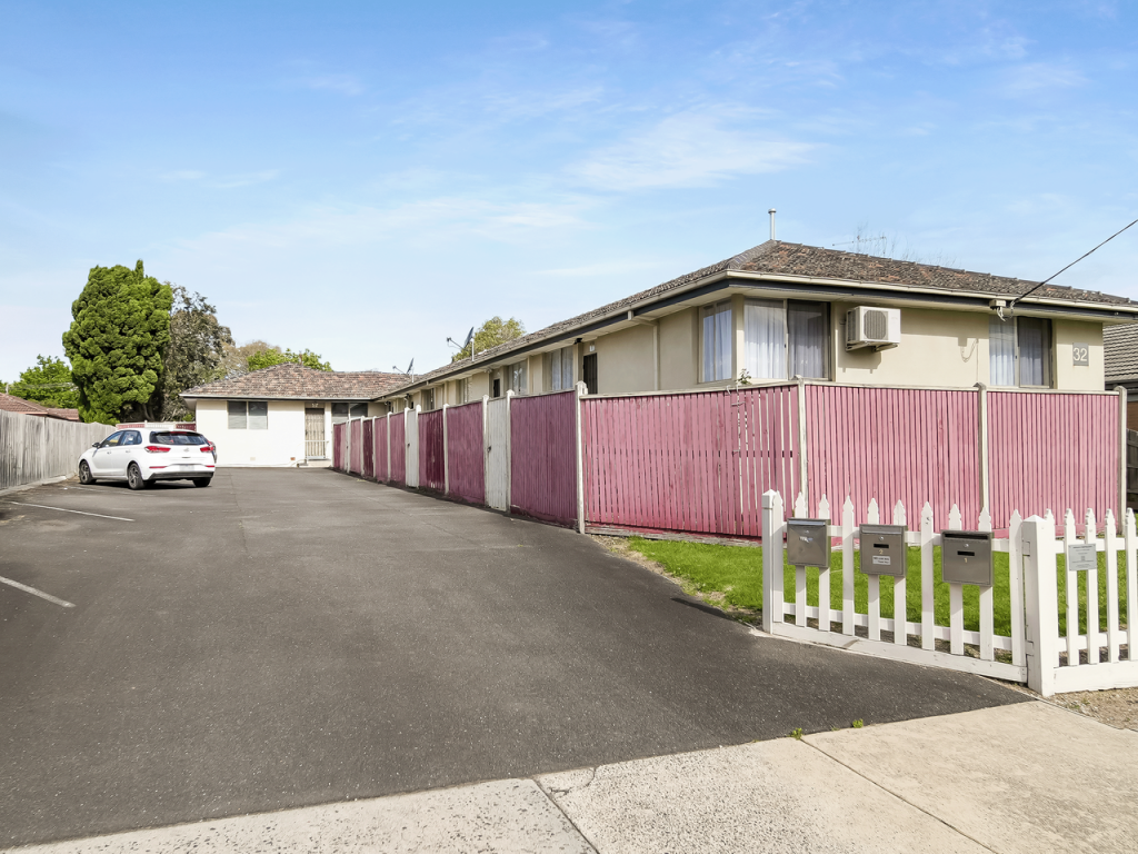 4/32 Vincent Cres, Noble Park, VIC 3174