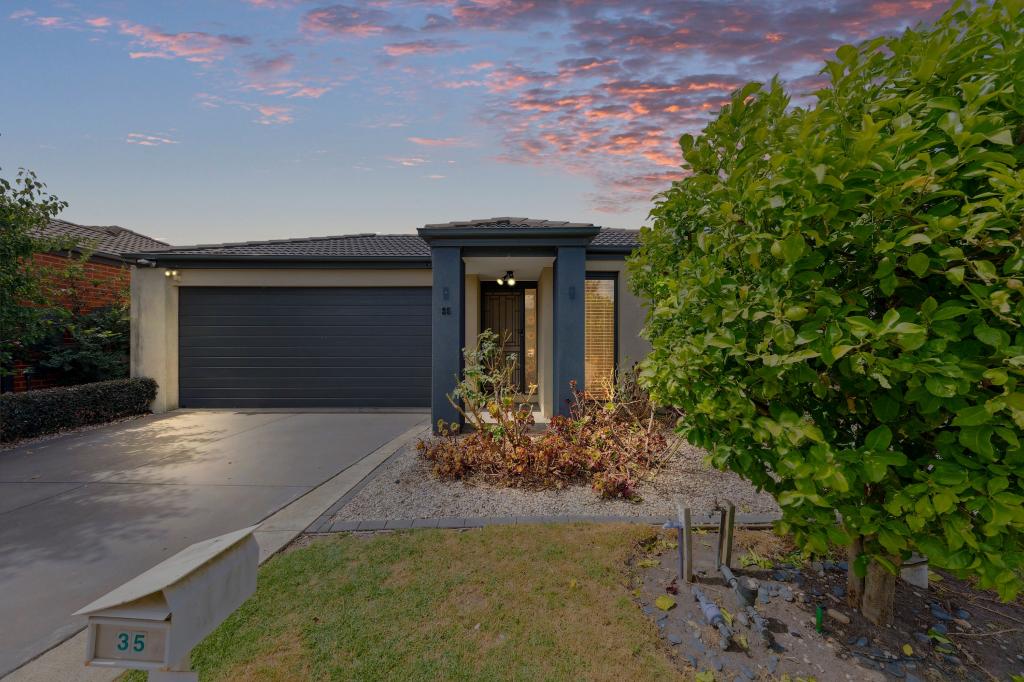 35 Edenbrook Cct, Pakenham, VIC 3810