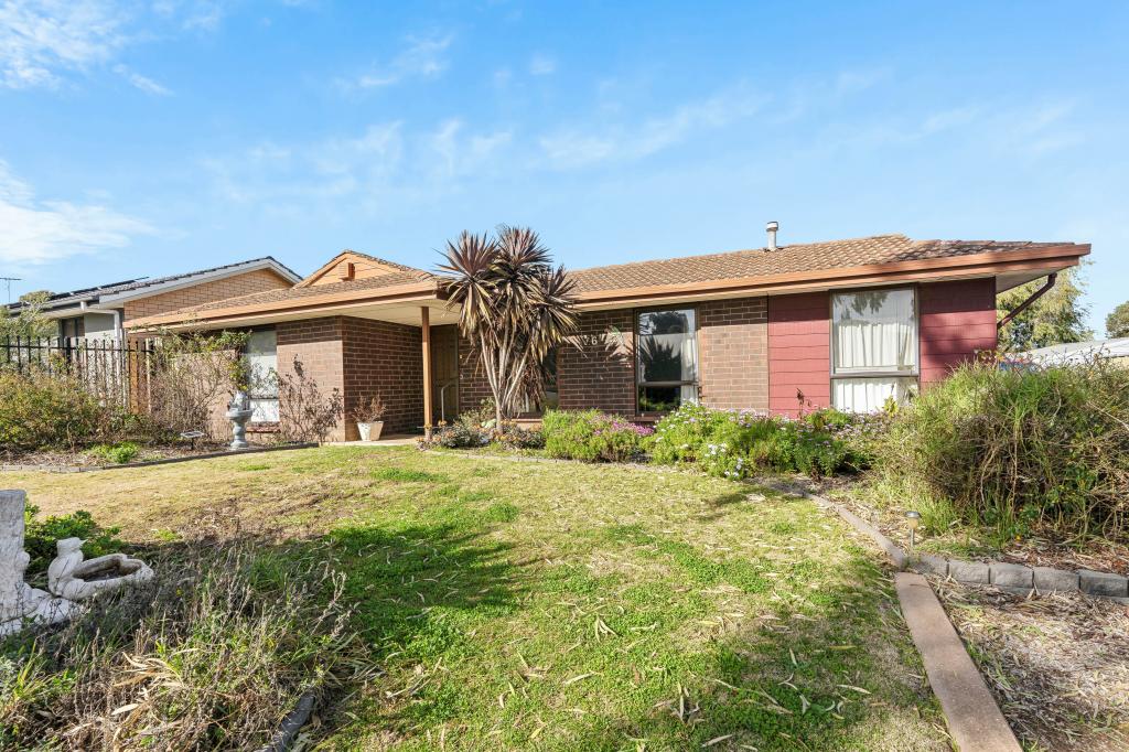 26 Carew St, Reynella East, SA 5161