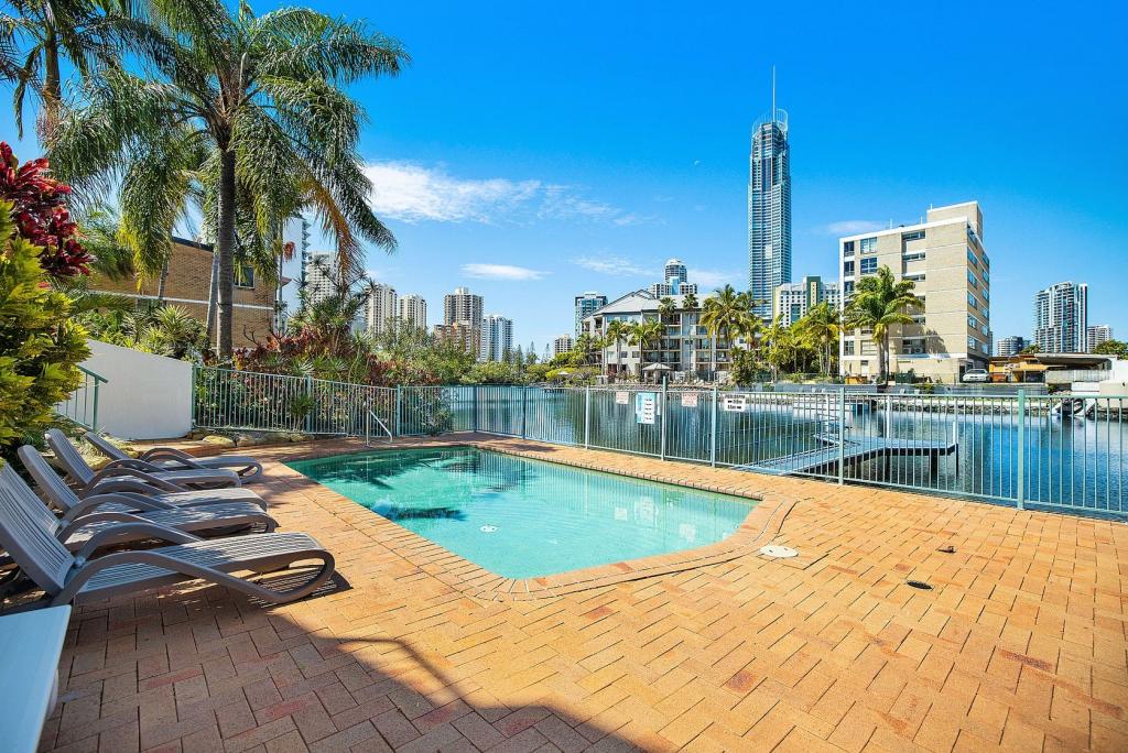 13/41 Peninsular Dr, Surfers Paradise, QLD 4217