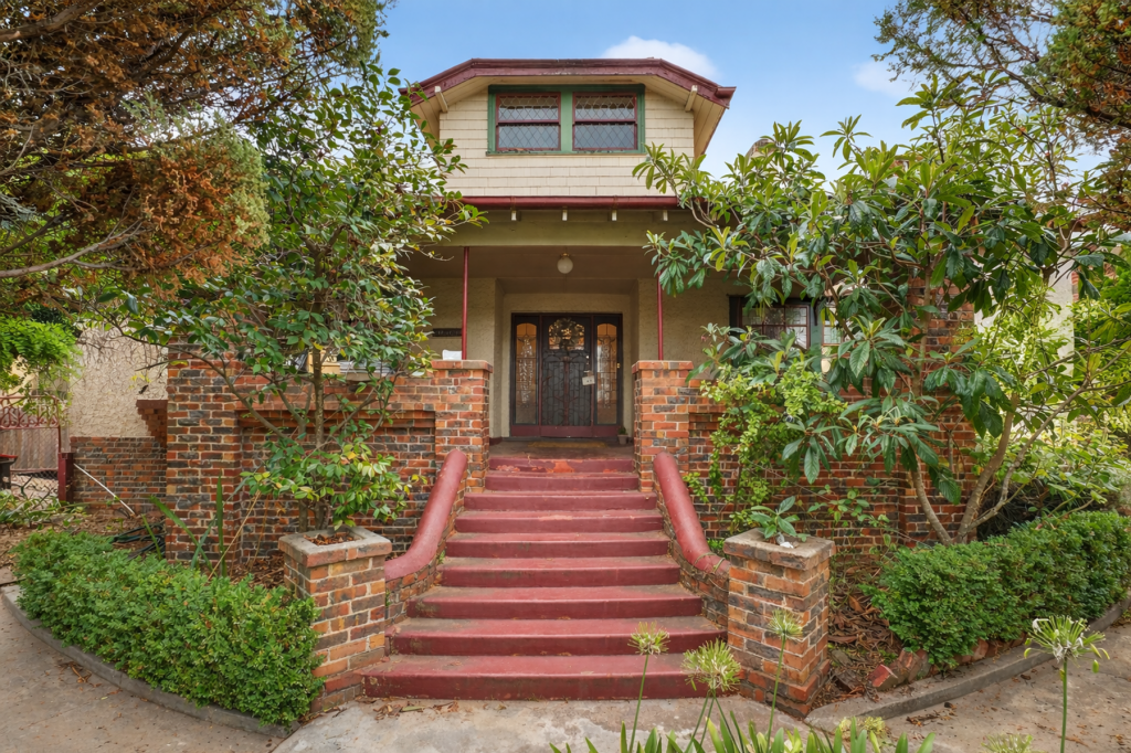 46 Carpenter St, Quarry Hill, VIC 3550