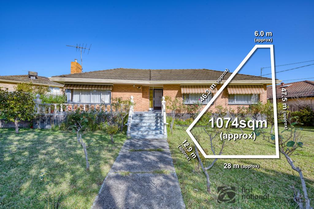 8 FULTON CRES, BURWOOD, VIC 3125