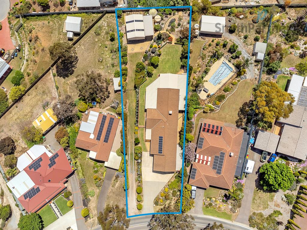 55 Coomurra Dr, Salisbury Heights, SA 5109