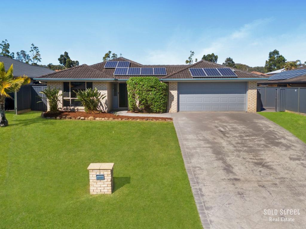 11 Silverpine Cres, Oxenford, QLD 4210