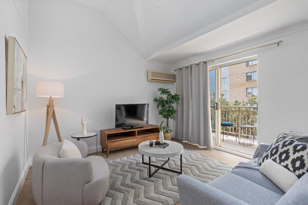 18/10-12 Gerard St, Cremorne, NSW 2090