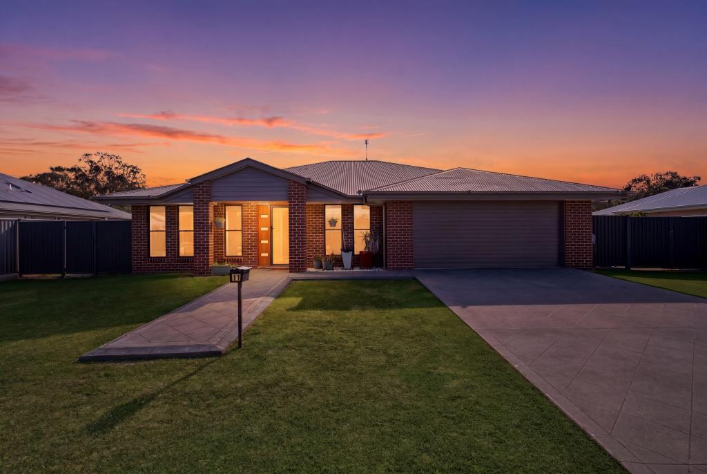11 Bonita Ct, Urangan, QLD 4655