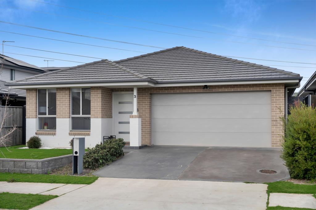 3 Ingall Loop, Catherine Field, NSW 2557