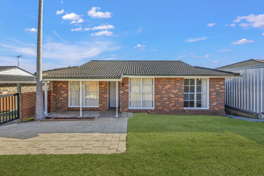 224 Eagleview Rd, Minto, NSW 2566