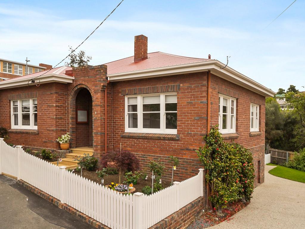 3 Forest Rd, West Hobart, TAS 7000