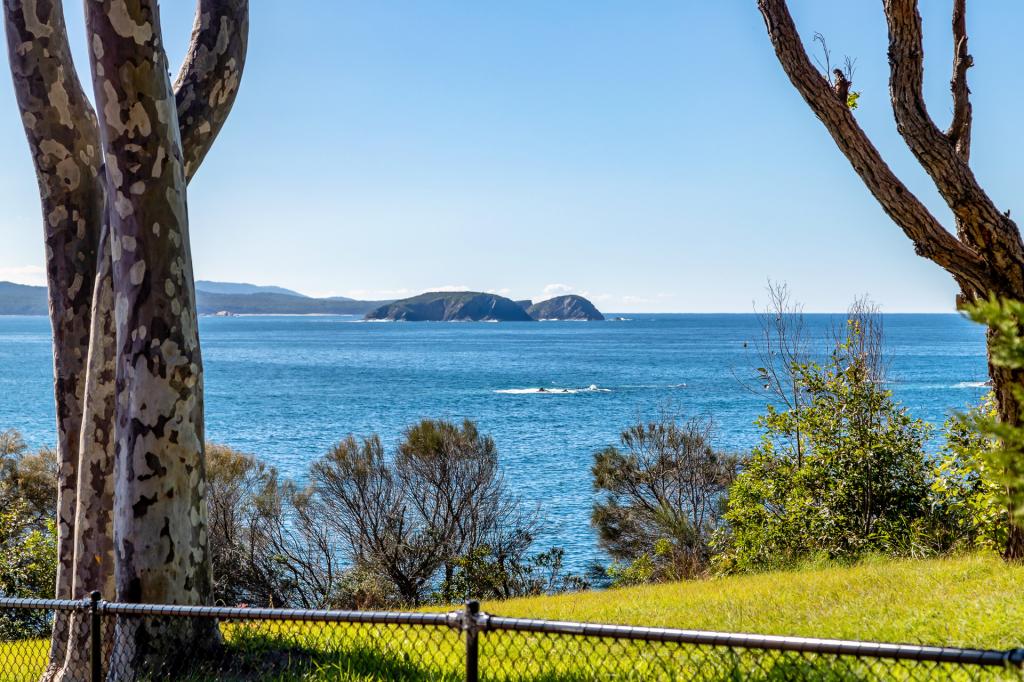 94 Yugura St, Malua Bay, NSW 2536