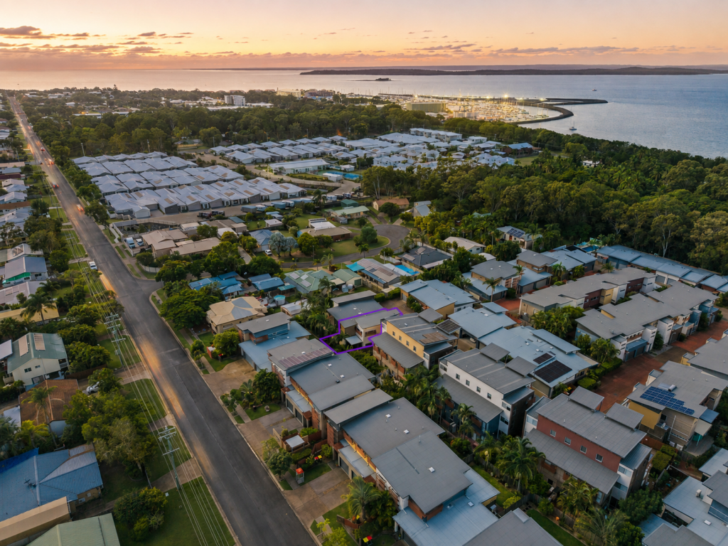 36/80 MOOLYYIR ST, URANGAN, QLD 4655