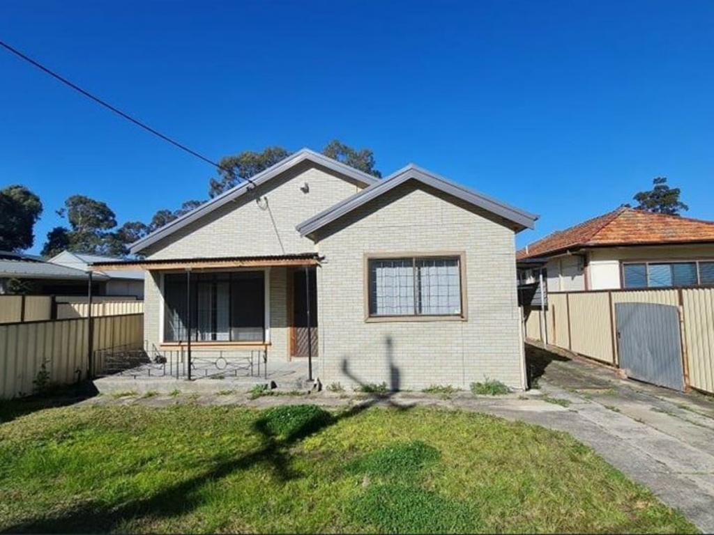 14 Fraser Rd, Canley Vale, NSW 2166