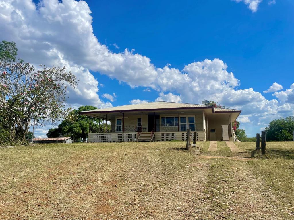 425 Harding Rd, Alton Downs, QLD 4702