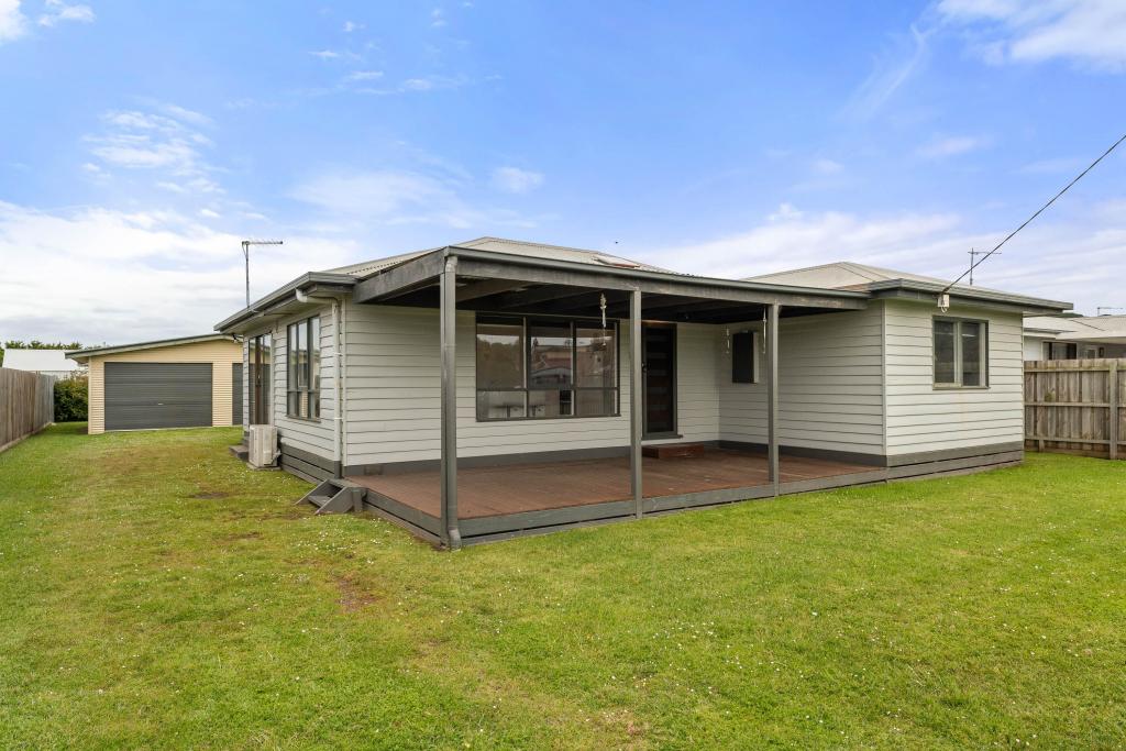 32 GEMMA ST, SUNDERLAND BAY, VIC 3922