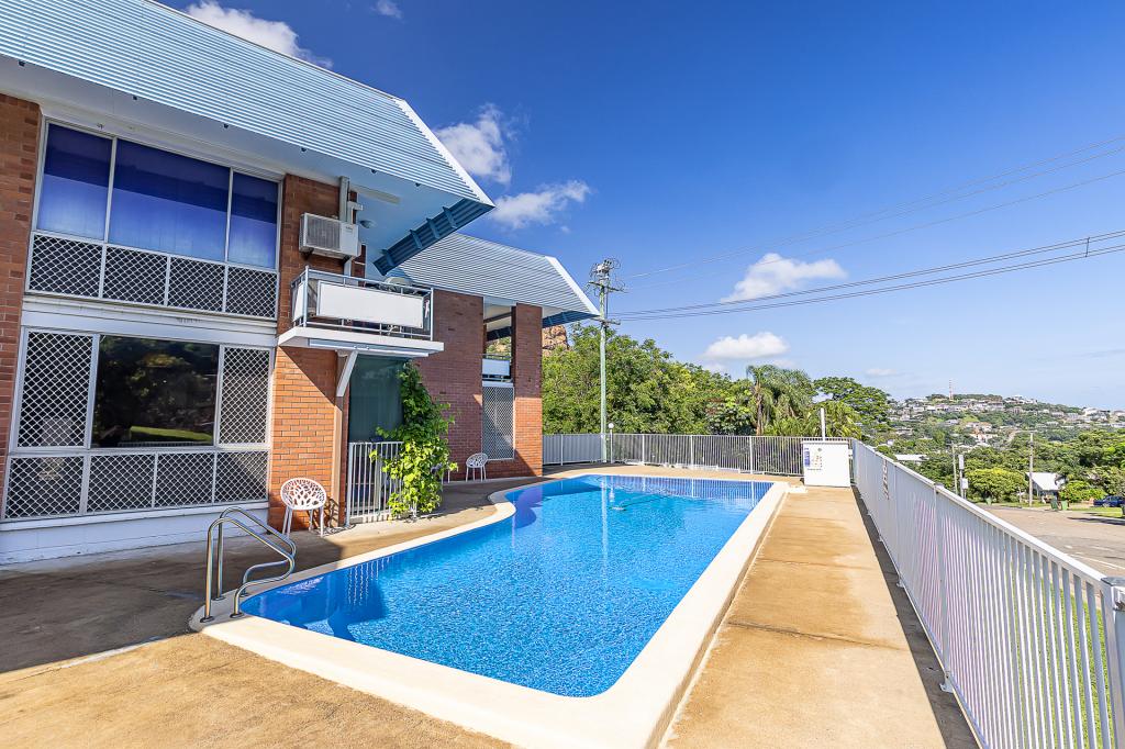 2/2-4 Victoria St, Townsville City, QLD 4810