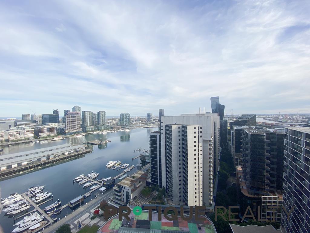 2508/231 Harbour Esp, Docklands, VIC 3008