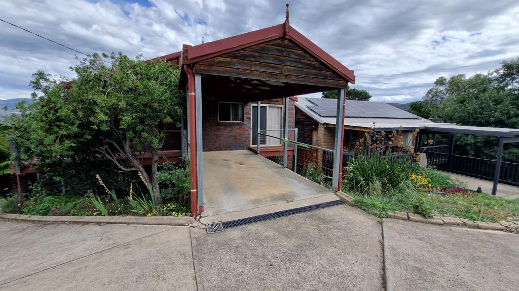 114 Howick St, Tumut, NSW 2720