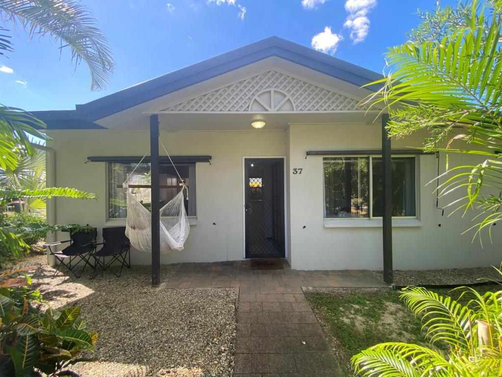 37/2-6 Lake Placid Rd, Caravonica, QLD 4878