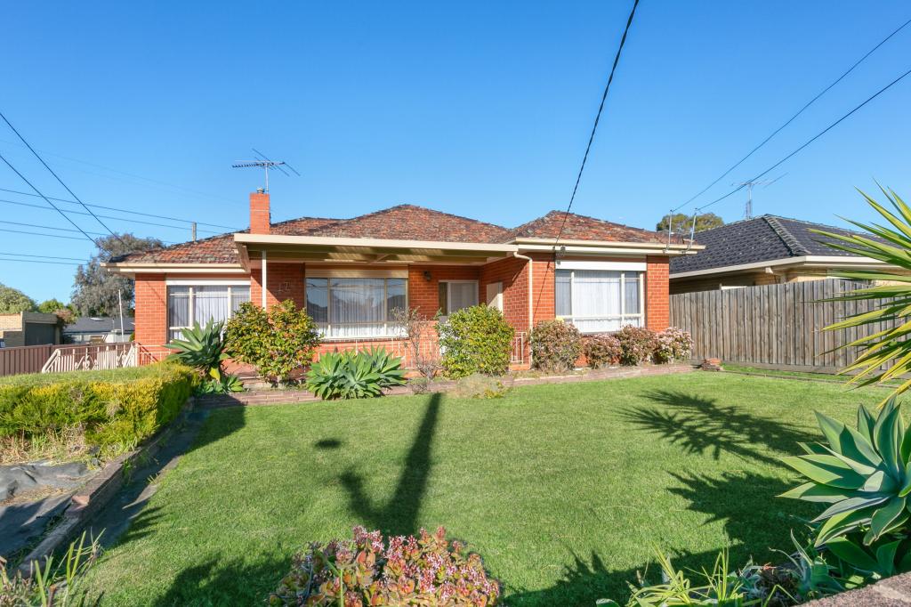 17 TOVEY ST, RESERVOIR, VIC 3073