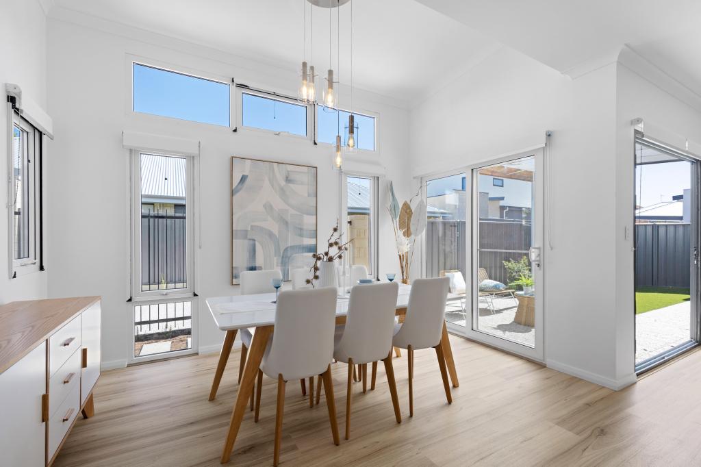 44A LATROBE ST, YOKINE, WA 6060