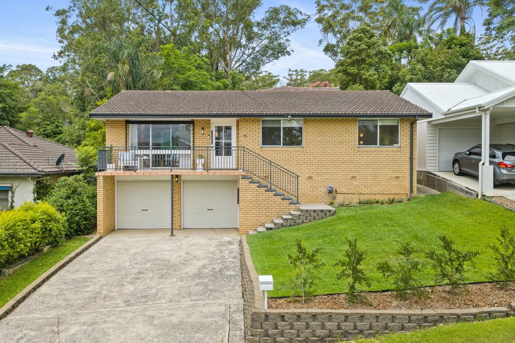 16 Maple St, Wyoming, NSW 2250