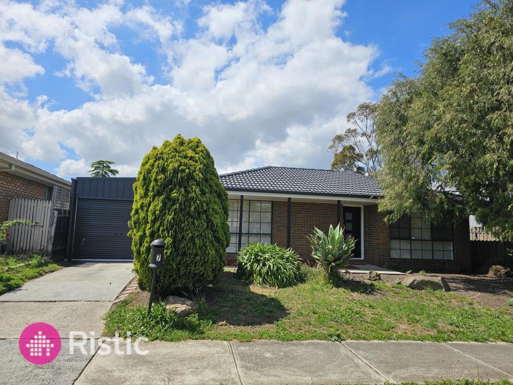 7 Monterey Ct, Mill Park, VIC 3082