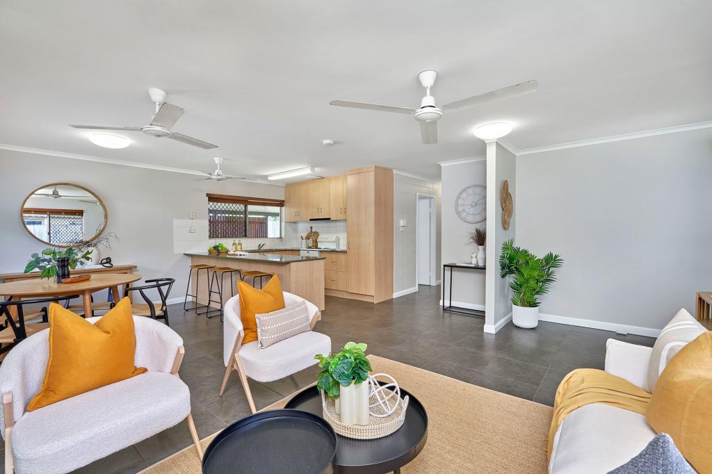 88-90 SWALLOW ST, MOOROOBOOL, QLD 4870