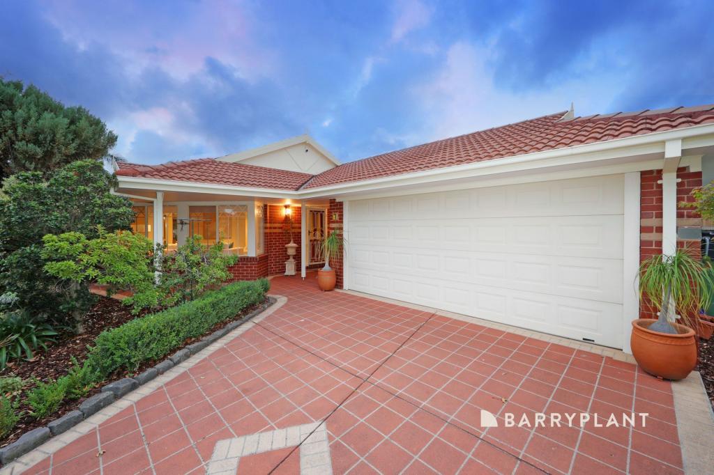 7 Hampshire Ct, Rowville, VIC 3178