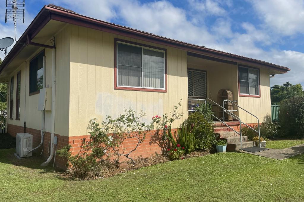 8 Gordon Nixon Ave, West Kempsey, NSW 2440