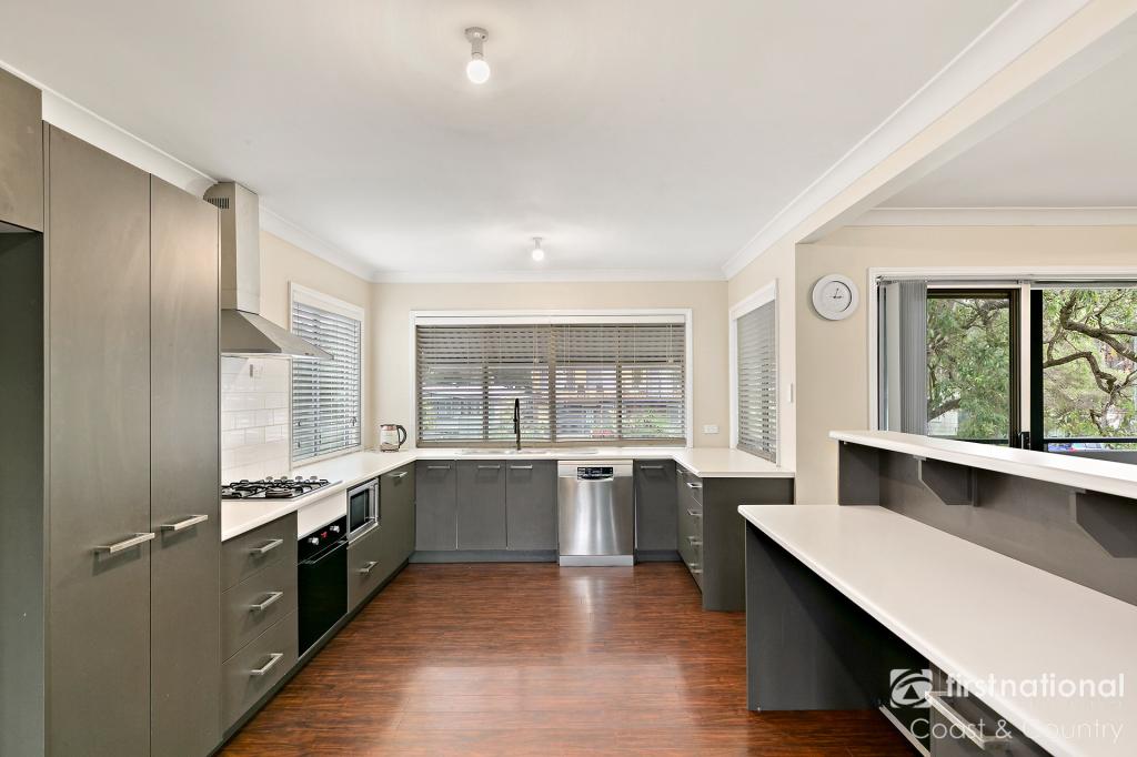 30 Aspinall St, Shoalhaven Heads, NSW 2535