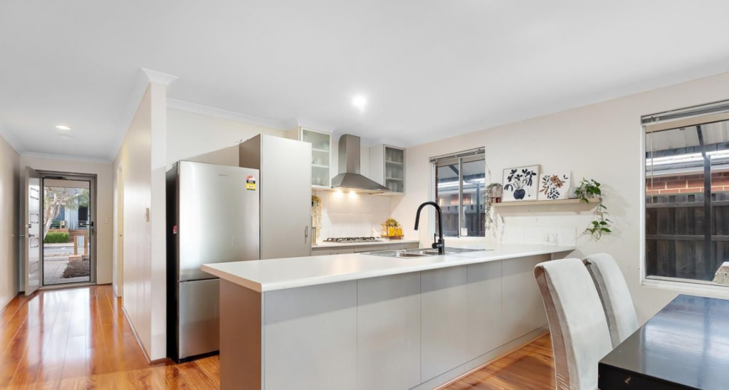 70 Banrock Dr, Ellenbrook, WA 6069