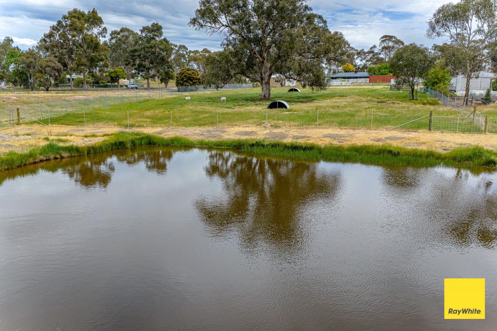 16 Burns St, Axedale, VIC 3551