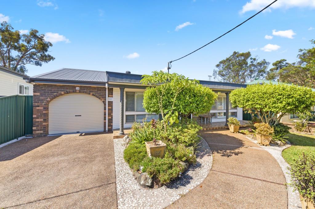 14 CHERYL ST, MANNERING PARK, NSW 2259