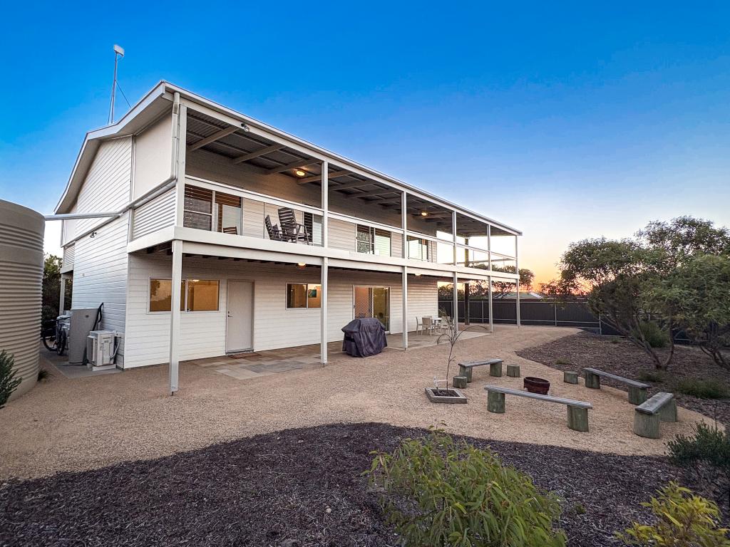 12 Eucalyptus Ct, Marion Bay, SA 5575