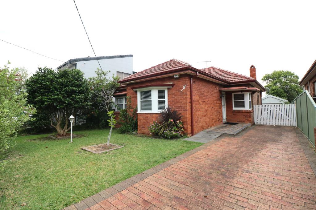 9 Paxton Ave, Belmore, NSW 2192