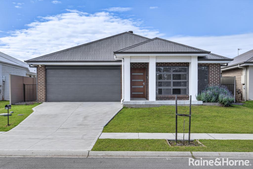 67 Arnott Loop, North Rothbury, NSW 2335