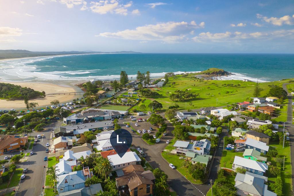 9 Scott St, Crescent Head, NSW 2440