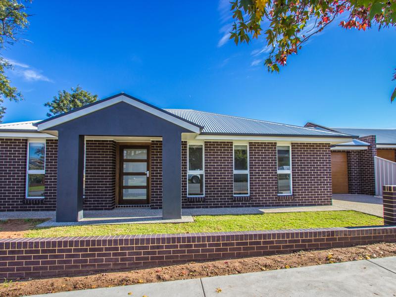 36 Charles St, Narrandera, NSW 2700
