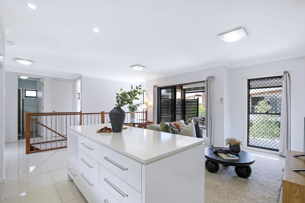 8/819 Creek Rd, Carindale, QLD 4152