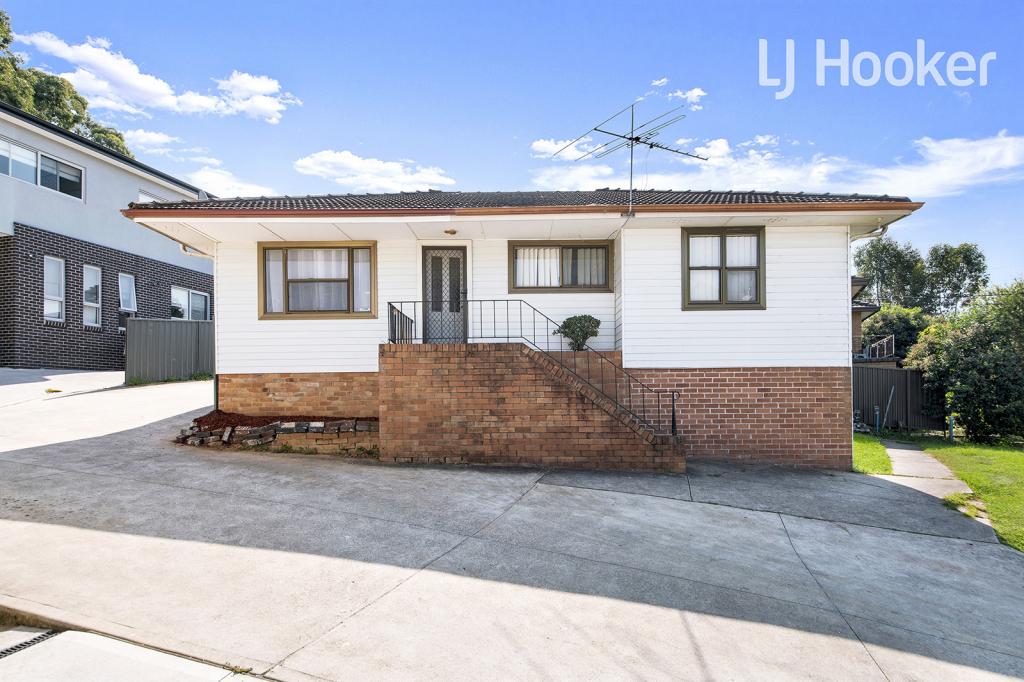 127 Hill Rd, Lurnea, NSW 2170