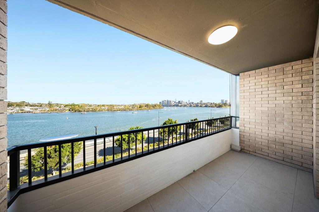 4/61 Hillside Cres, Hamilton, QLD 4007