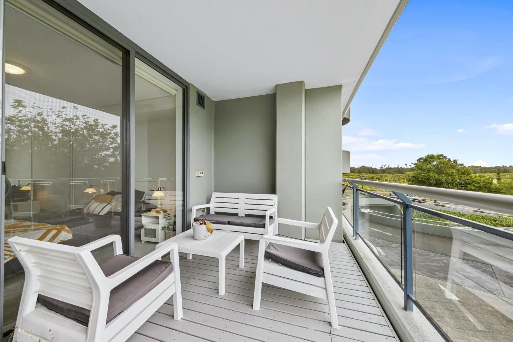 30/27 Bennelong Pkwy, Wentworth Point, NSW 2127