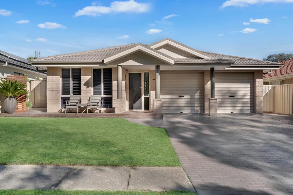 4 Tooloom Cl, Woongarrah, NSW 2259