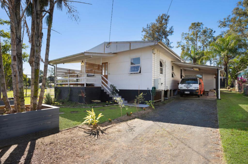 14 Bergins Hill Rd, Bundamba, QLD 4304